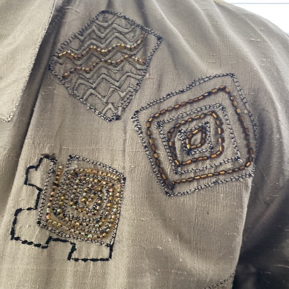 Chico's Silk Embroidered Tunic Top Jacket Size 2/large - Picture 3 of 12